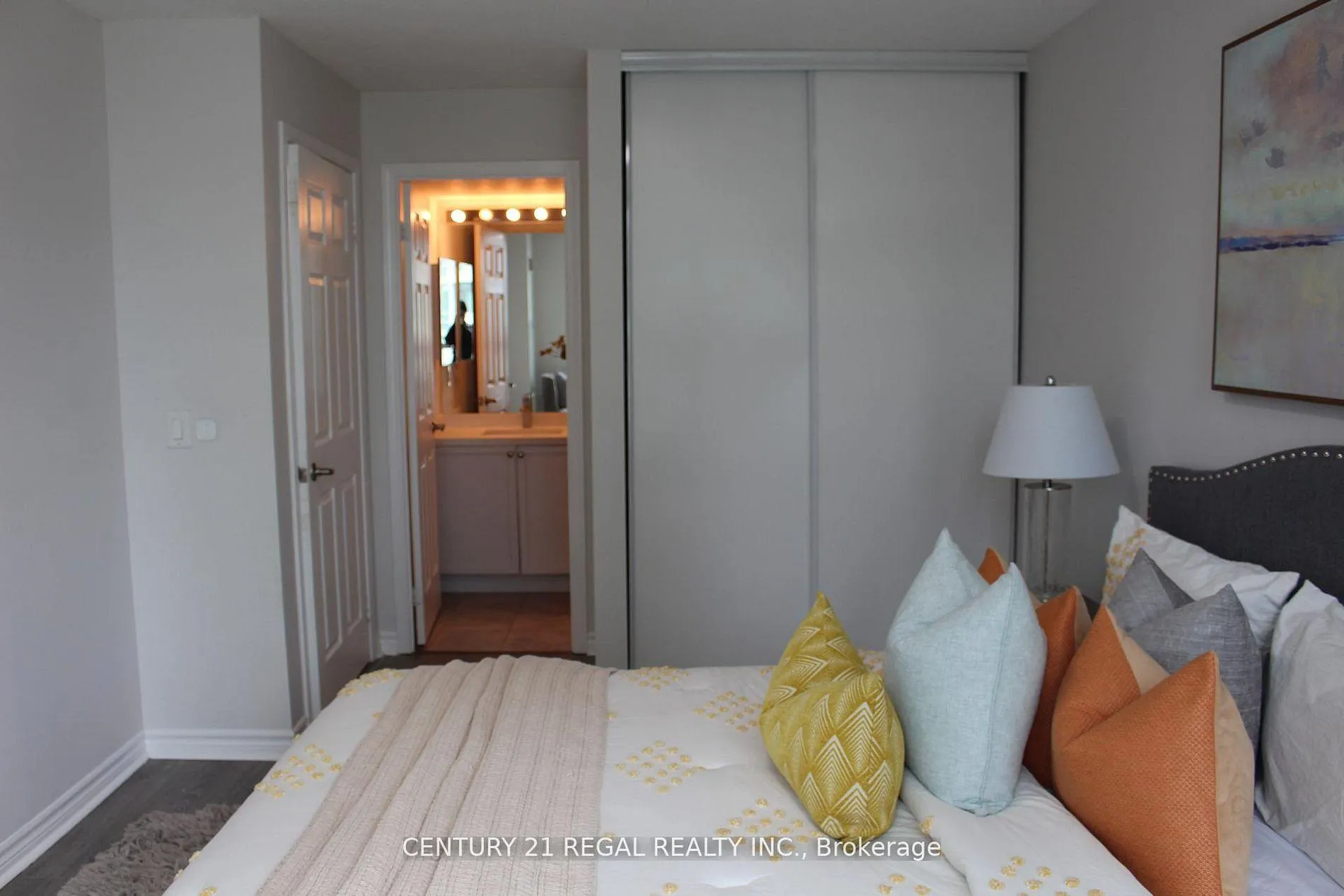 Photo 25 of Unit 2706, 19 Grand Trunk Crescent, Toronto, Waterfront Communities — HOMEH