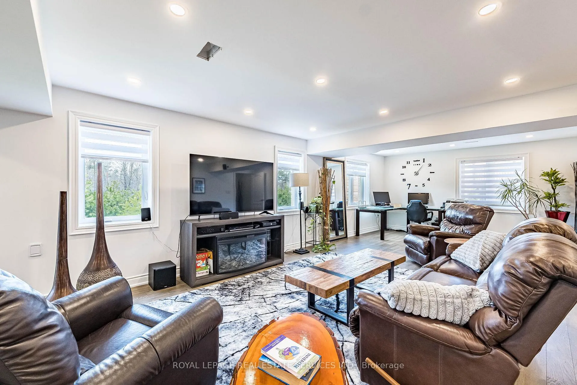 Photo 35 of 40 Landscape Drive, Oro-Medonte, Horseshoe Valley — HOMEH