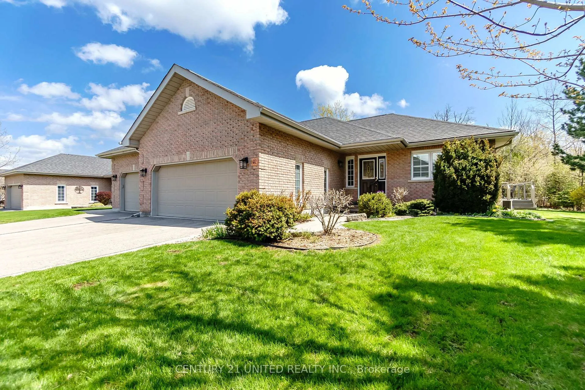 Front of Unit 612, 1742 Ravenwood Drive