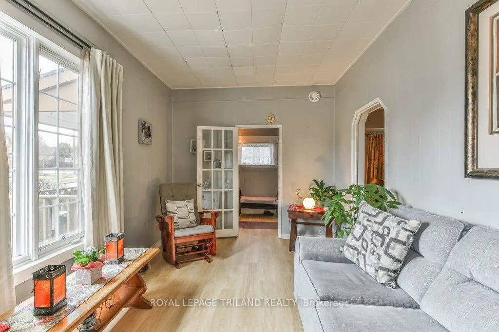 Photo 9 of 11 Mackay Avenue, London, South E — HOMEH