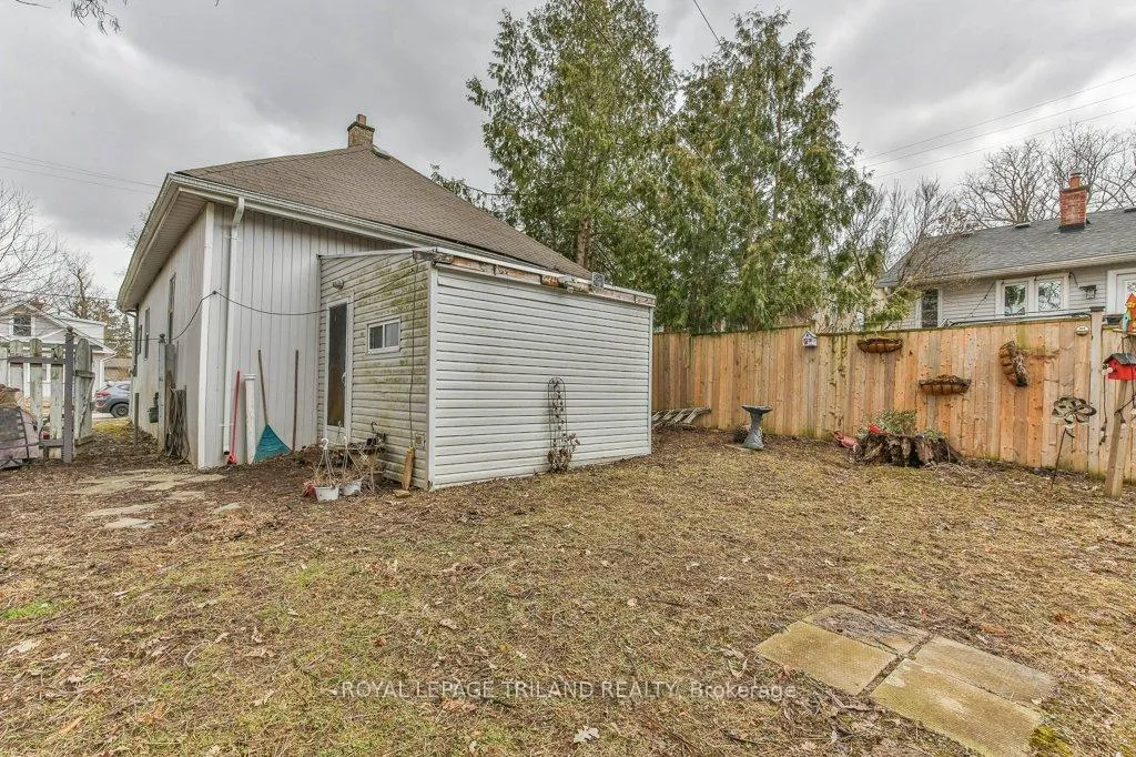 Photo 25 of 11 Mackay Avenue, London, South E — HOMEH