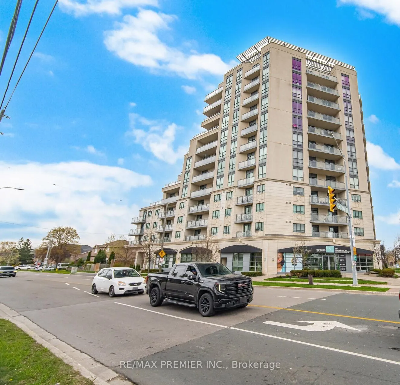 Photo 1 of Unit 203, 7730 Kipling Avenue, Vaughan, Vaughan Grove — HOMEH