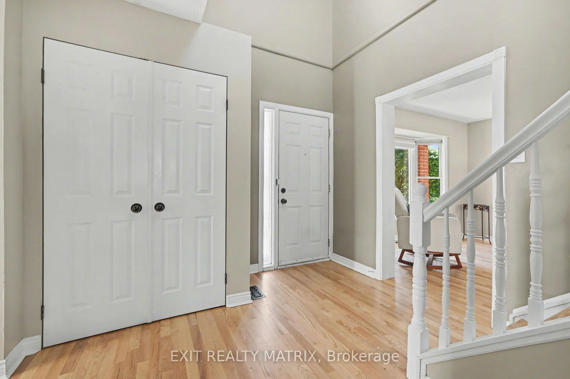 Photo 3 of 1583 Sunview Drive, Ottawa, Orleans/Sunridge — HOMEH