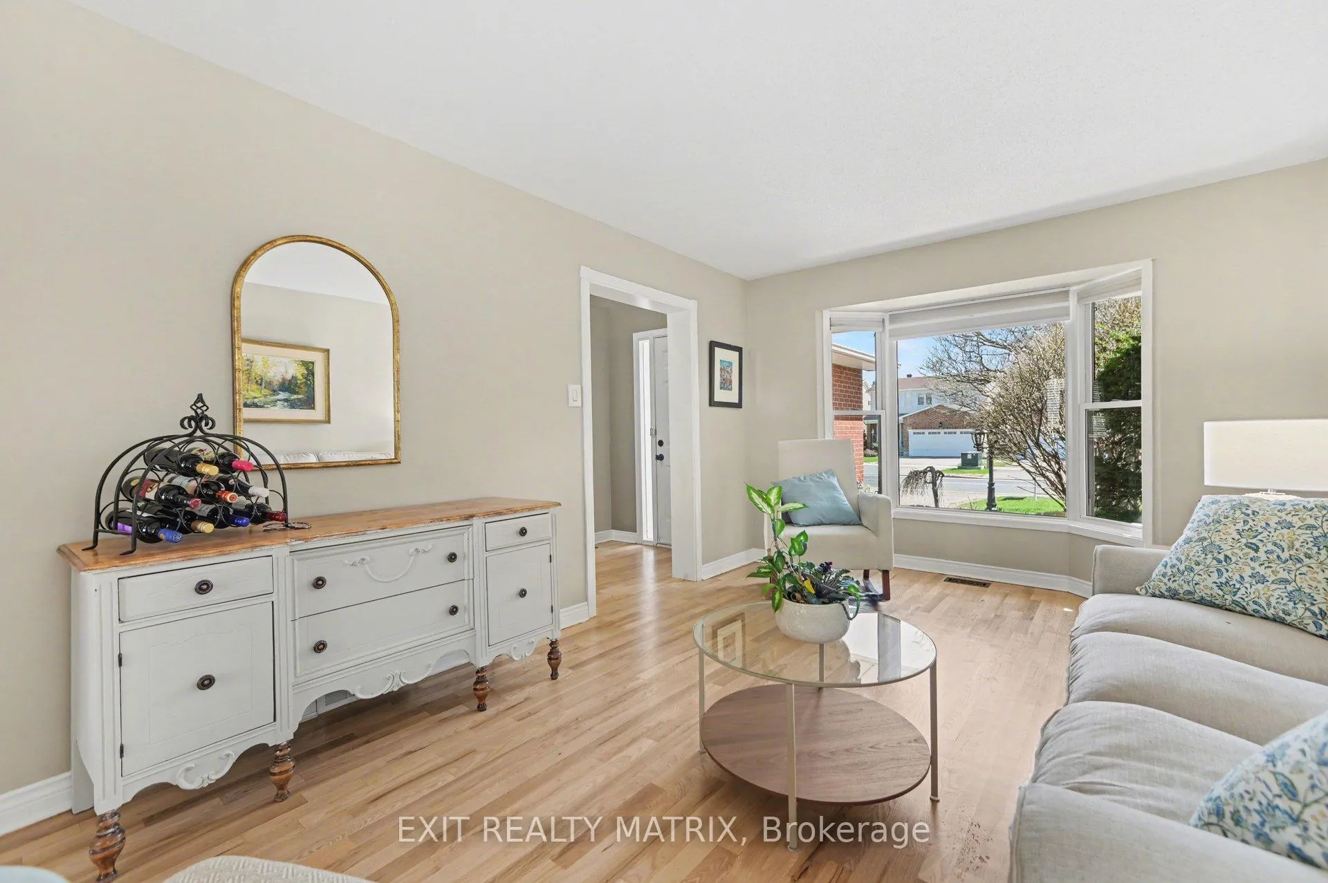 Photo 7 of 1583 Sunview Drive, Ottawa, Orleans/Sunridge — HOMEH