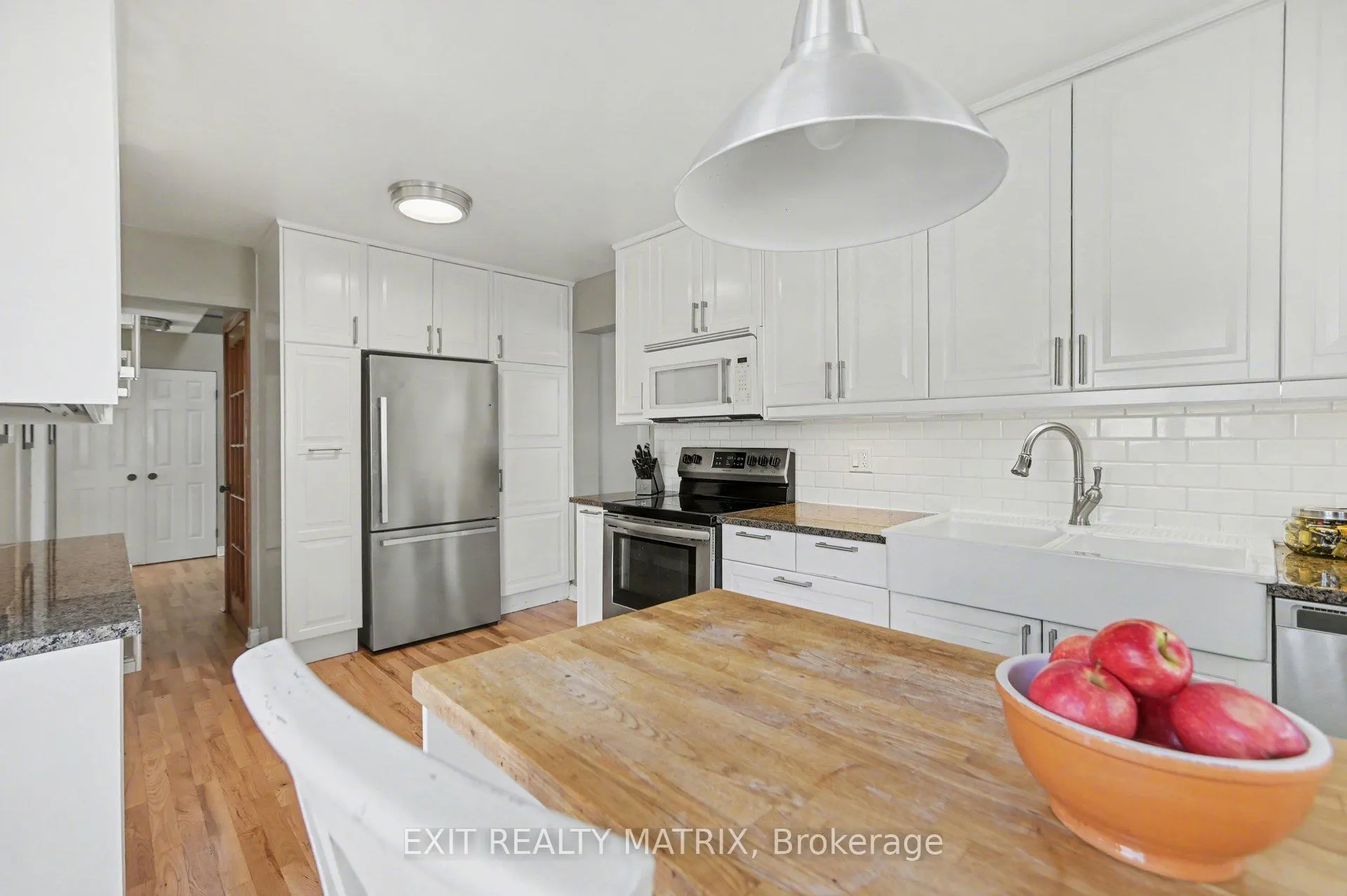 Photo 12 of 1583 Sunview Drive, Ottawa, Orleans/Sunridge — HOMEH