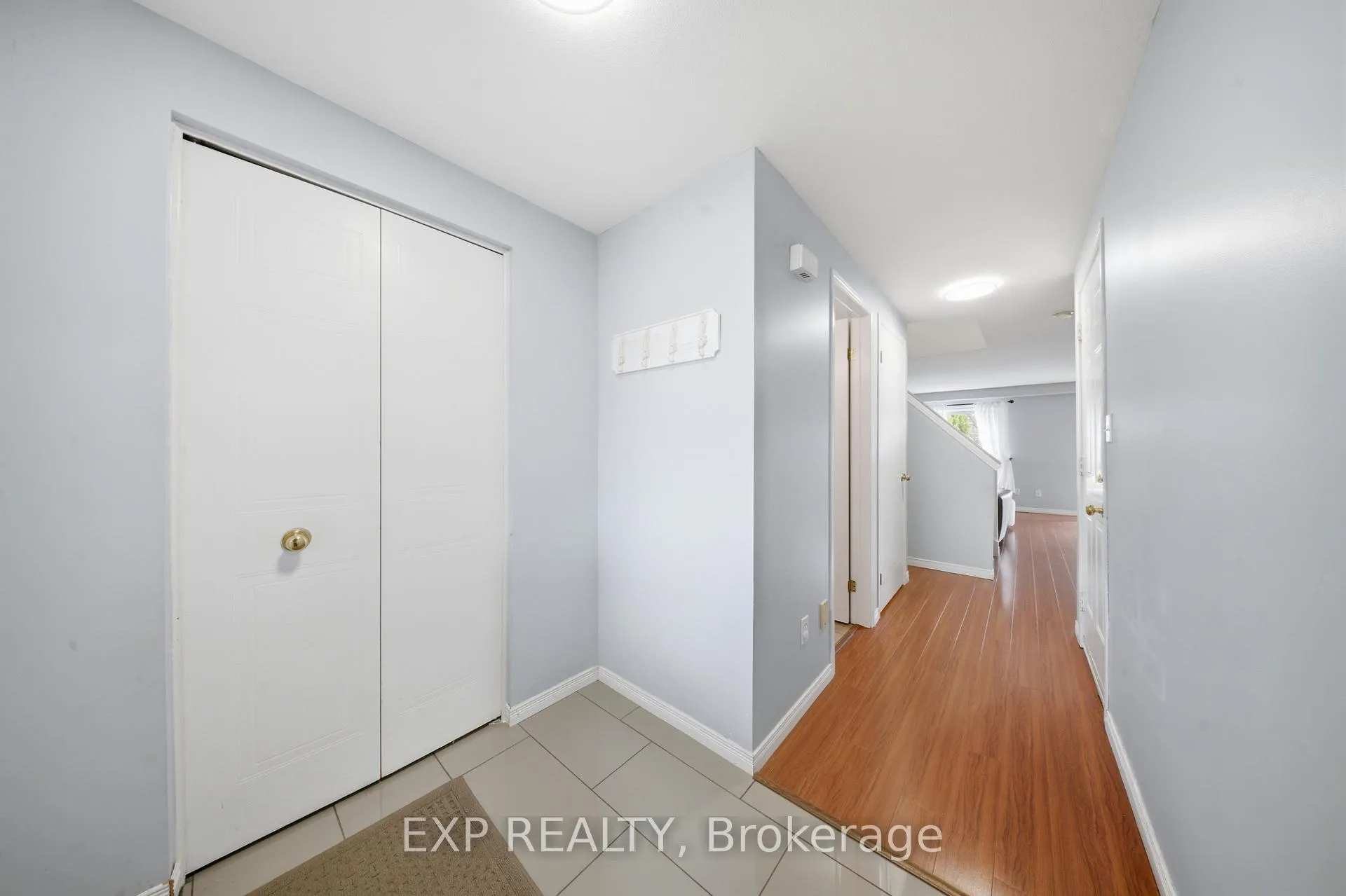 Photo 5 of 18 Prosperity Drive, Kitchener — HOMEH