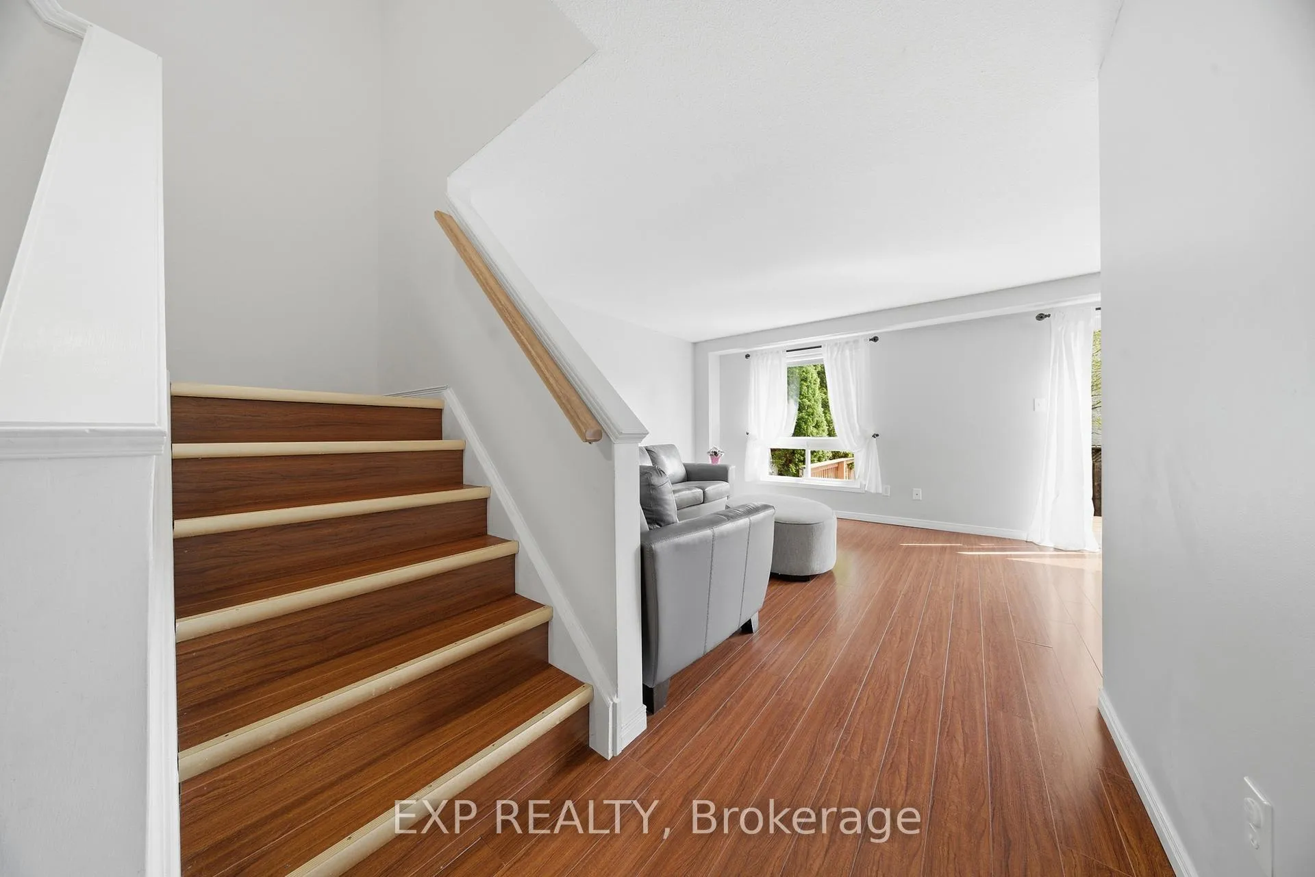 Photo 16 of 18 Prosperity Drive, Kitchener — HOMEH