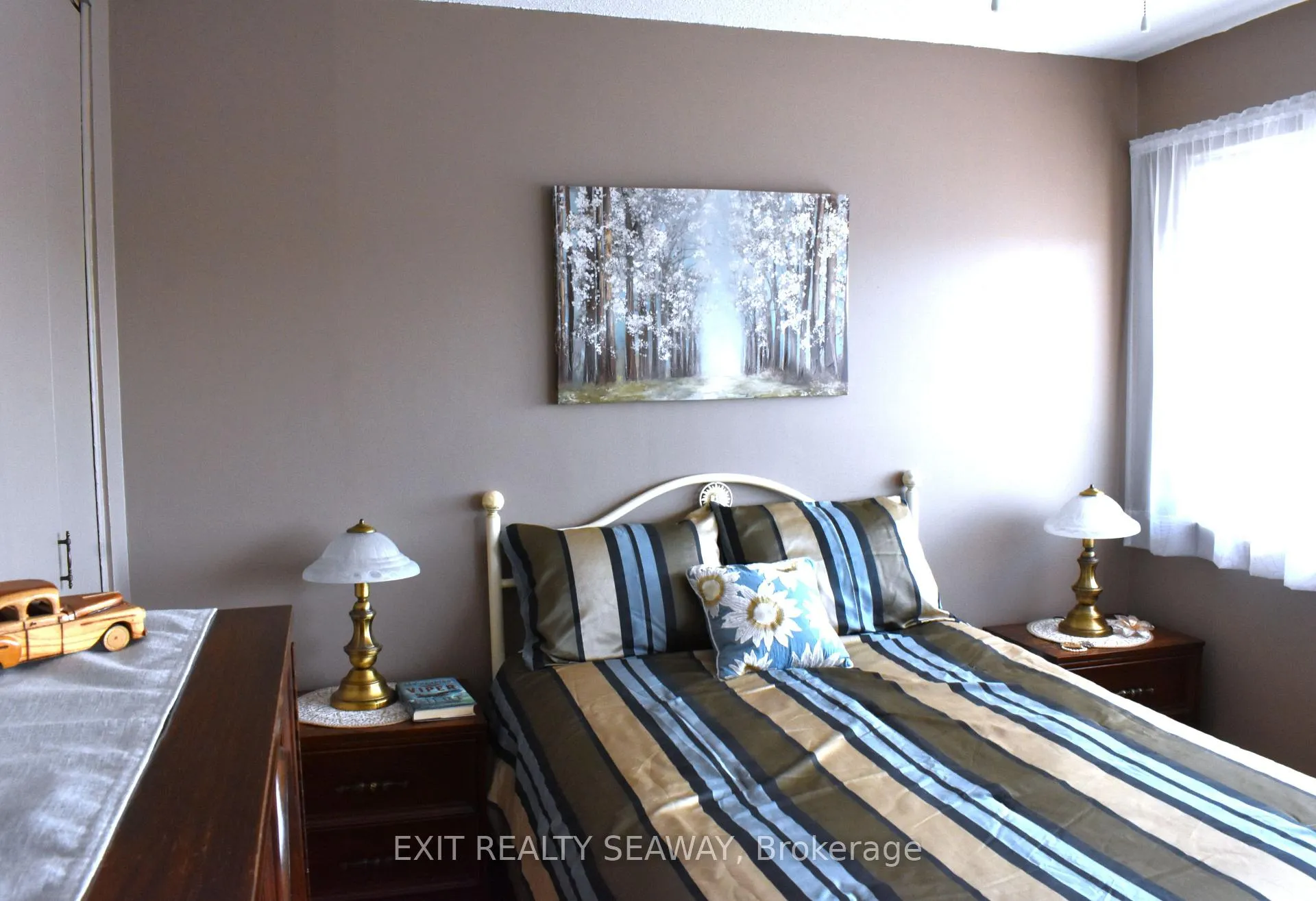 Photo 10 of Unit 702, 308 Second Street E, Cornwall — HOMEH