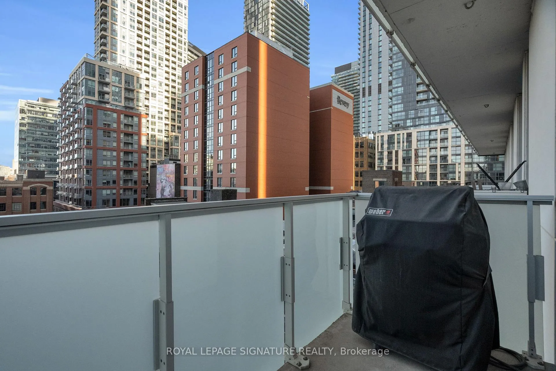 Photo 22 of Unit 606, 11 Charlotte Street, Toronto, Waterfront Communities — HOMEH