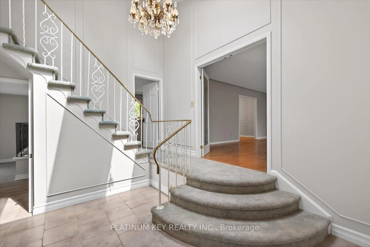 Photo 7 of 21610 Adelaide Road, Strathroy-Caradoc, Campbellvale — HOMEH