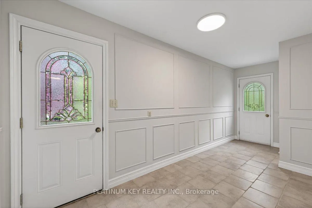 Photo 13 of 21610 Adelaide Road, Strathroy-Caradoc, Campbellvale — HOMEH