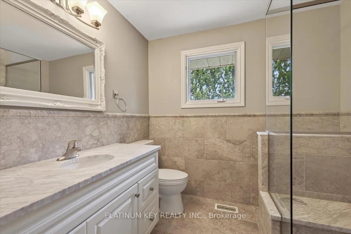 Photo 19 of 21610 Adelaide Road, Strathroy-Caradoc, Campbellvale — HOMEH