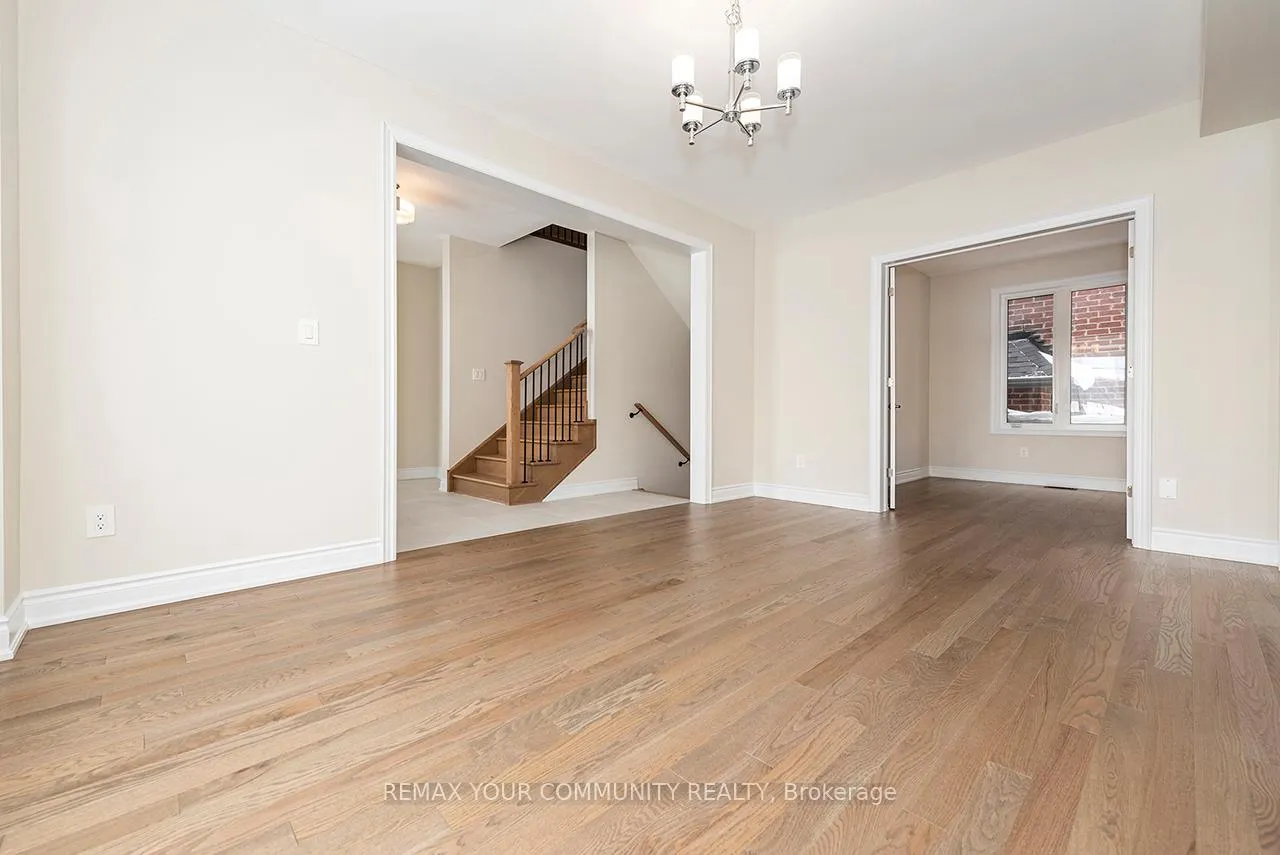 Photo 15 of 115 Bearberry Rd, Springwater, Midhurst — HOMEH