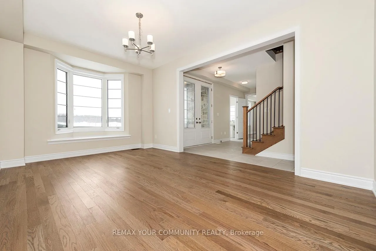 Photo 16 of 115 Bearberry Rd, Springwater, Midhurst — HOMEH