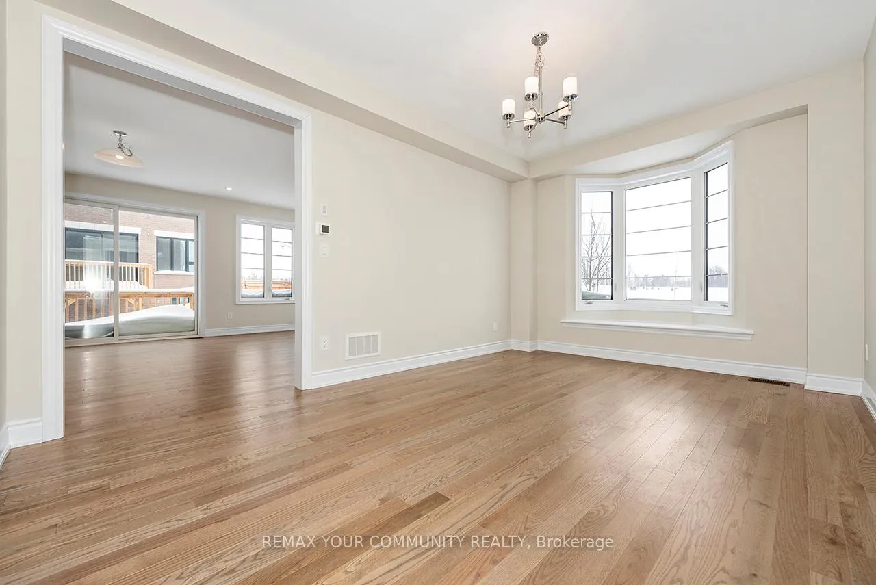 Photo 17 of 115 Bearberry Rd, Springwater, Midhurst — HOMEH