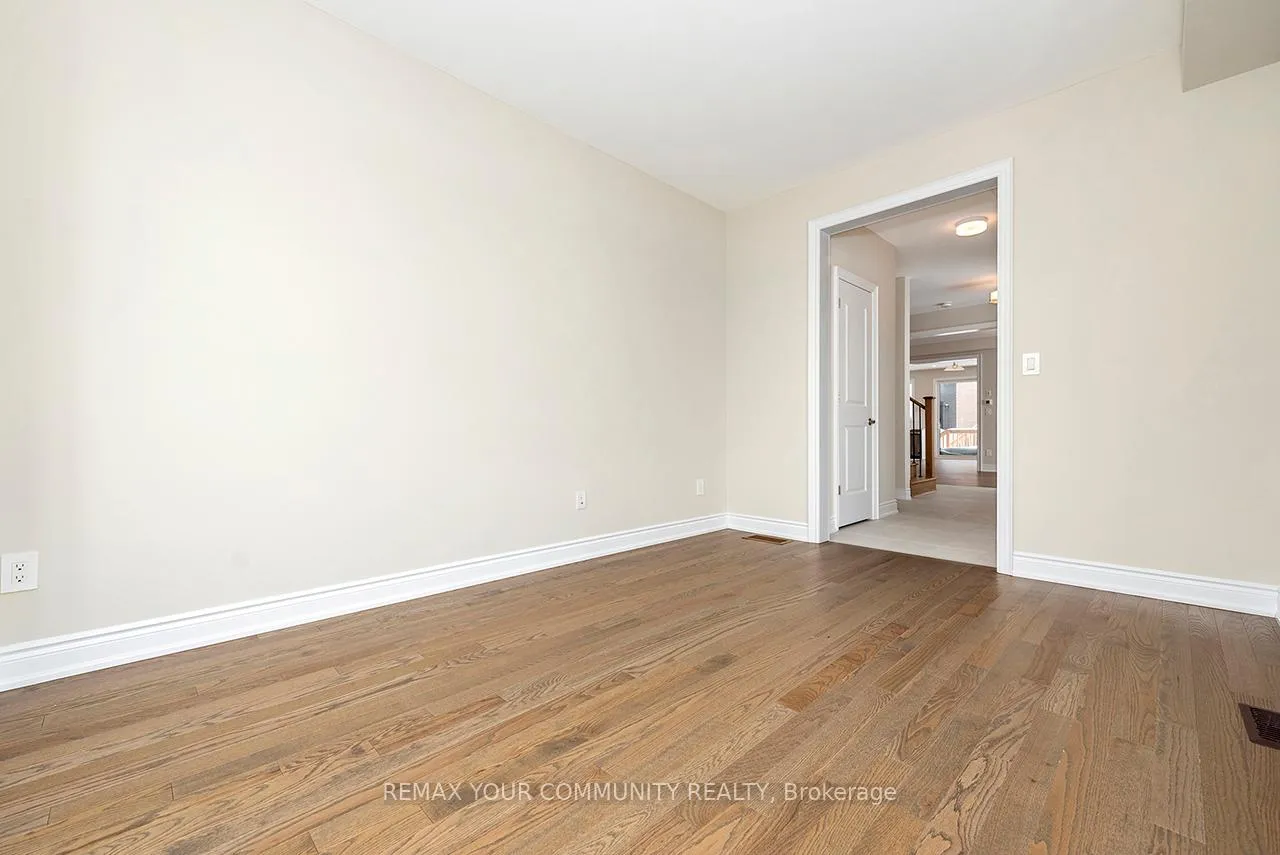 Photo 20 of 115 Bearberry Rd, Springwater, Midhurst — HOMEH