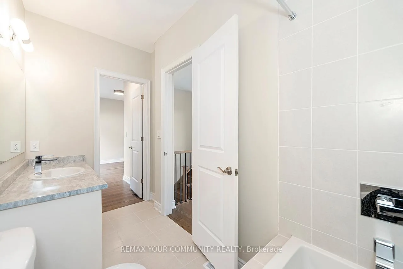 Photo 45 of 115 Bearberry Rd, Springwater, Midhurst — HOMEH