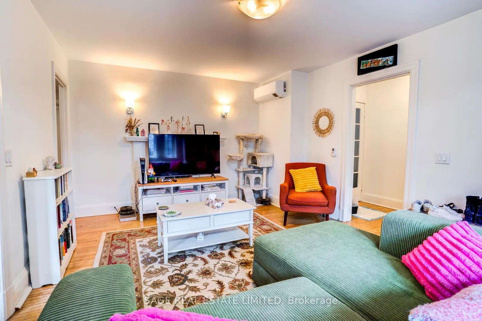 Photo 7 of Unit 9, 48 Lawton Boulevard, Toronto, Yonge-St. Clair — HOMEH