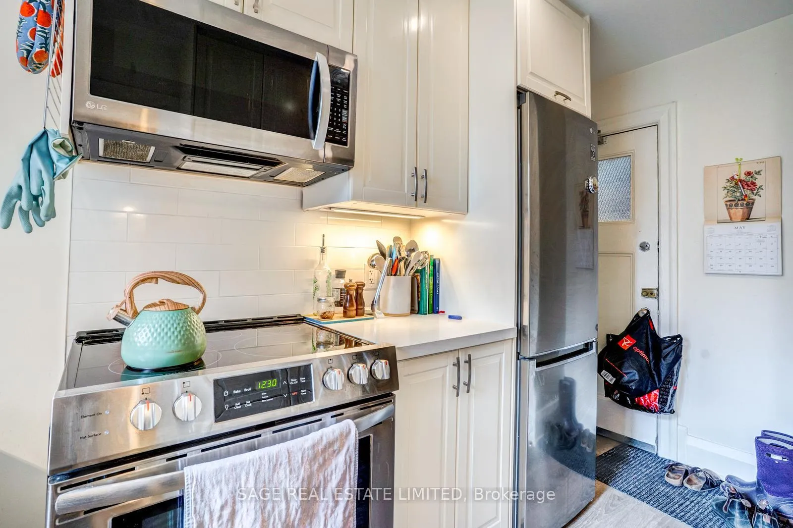 Photo 12 of Unit 9, 48 Lawton Boulevard, Toronto, Yonge-St. Clair — HOMEH