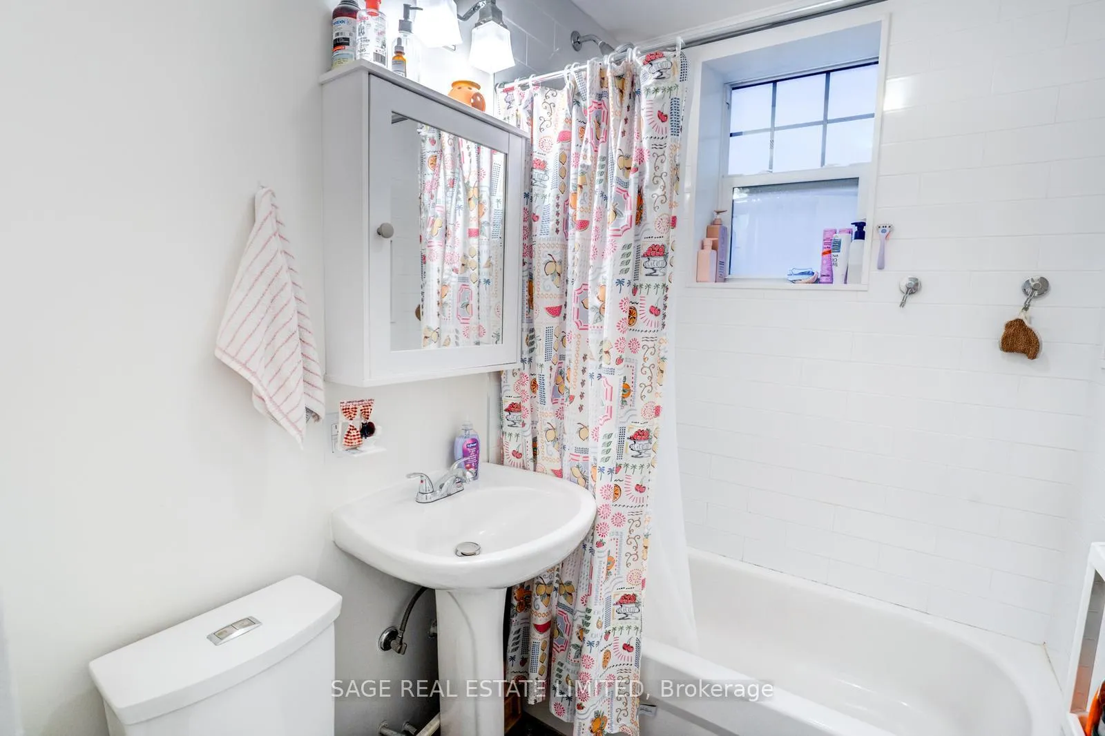Photo 20 of Unit 9, 48 Lawton Boulevard, Toronto, Yonge-St. Clair — HOMEH
