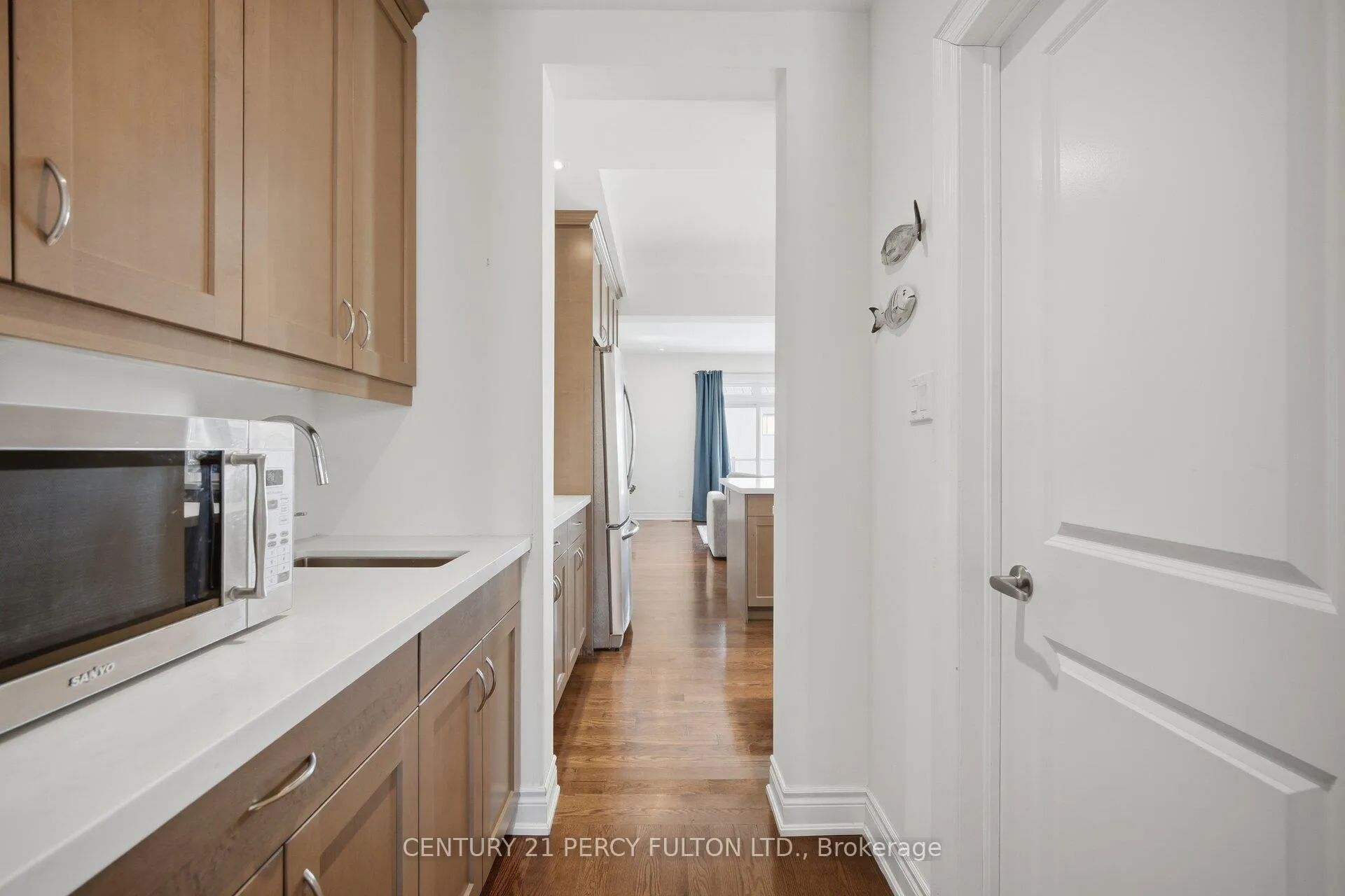 Photo 6 of 1281 Wharf Street, Pickering, Bay Ridges — HOMEH