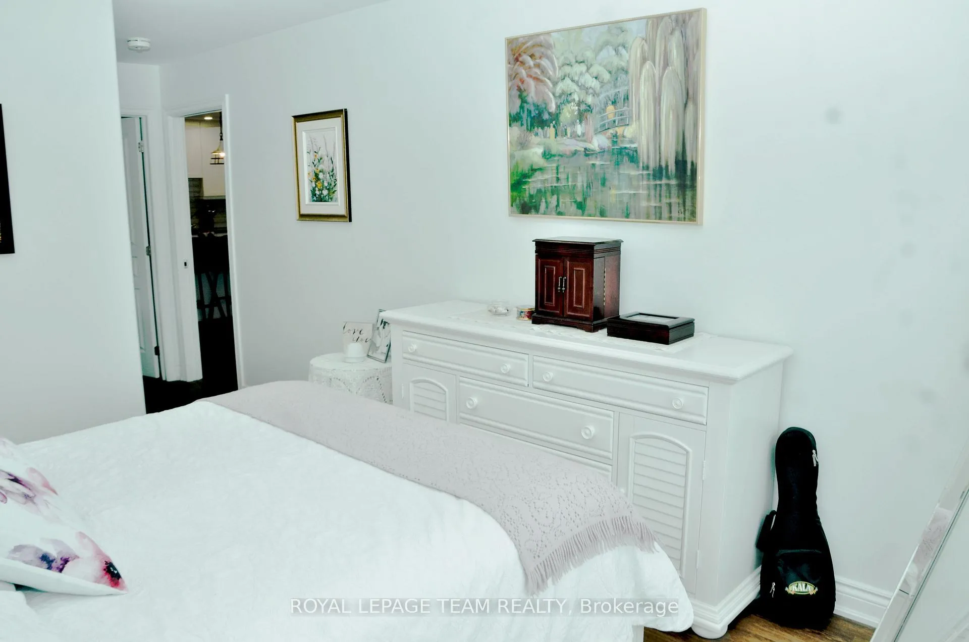 Photo 16 of 11A Centre Street N, Brockville — HOMEH