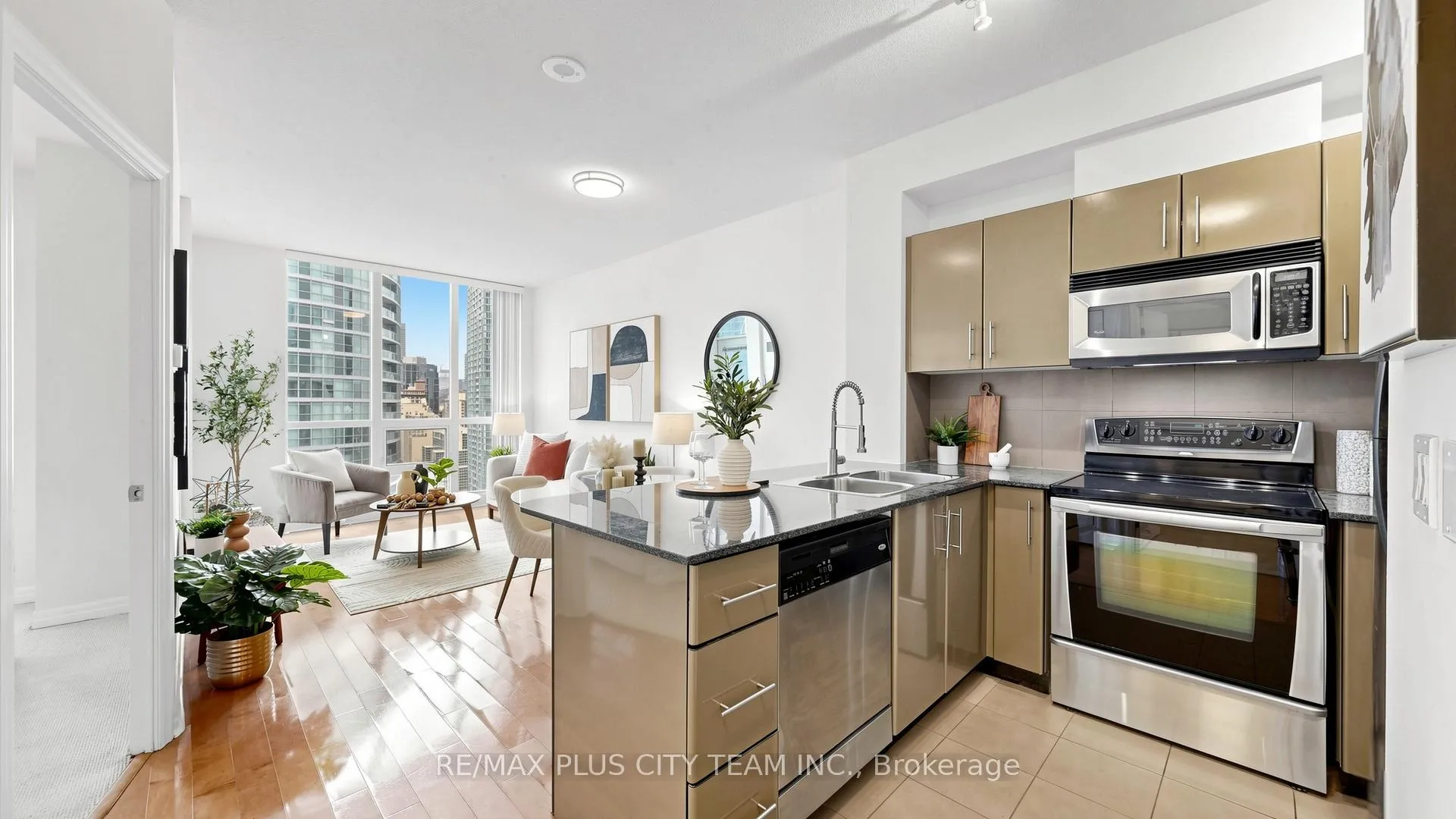 Photo 9 of Unit 2604, 16 Yonge Street, Toronto, Waterfront Communities — HOMEH