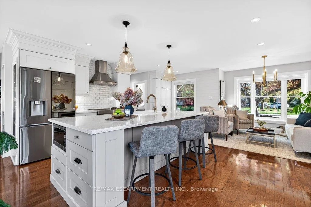 Photo 14 of 2079 Gary Crescent, Burlington, Brant — HOMEH