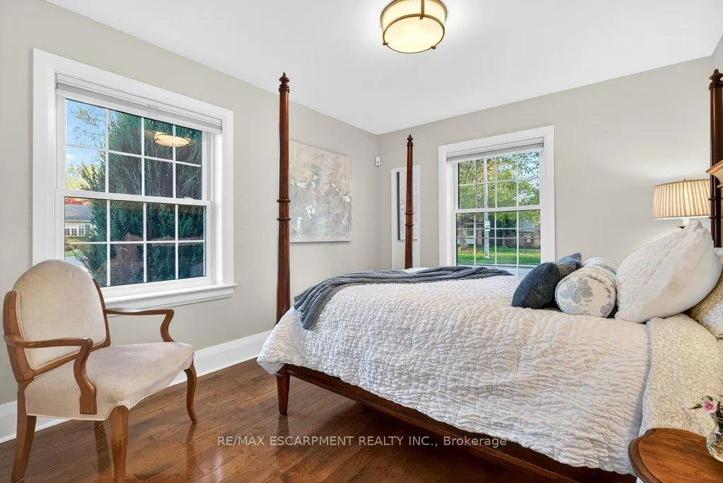 Photo 23 of 2079 Gary Crescent, Burlington, Brant — HOMEH