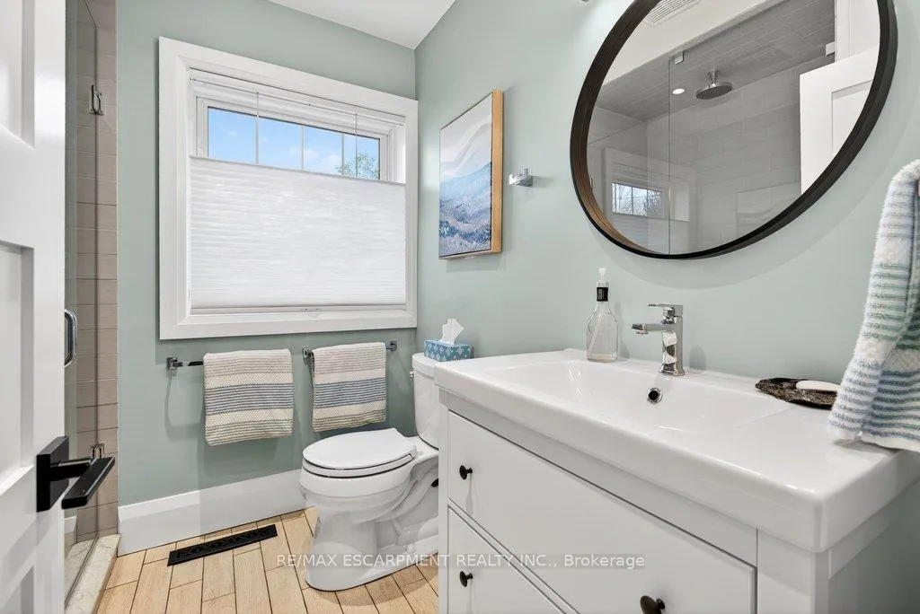 Photo 24 of 2079 Gary Crescent, Burlington, Brant — HOMEH