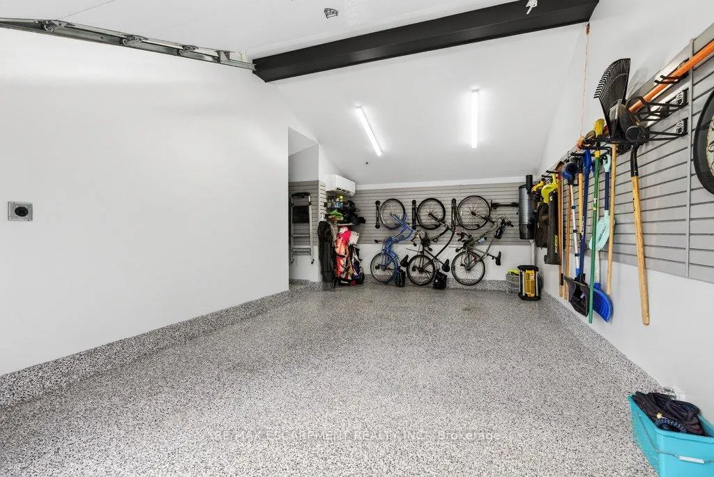 Photo 43 of 2079 Gary Crescent, Burlington, Brant — HOMEH