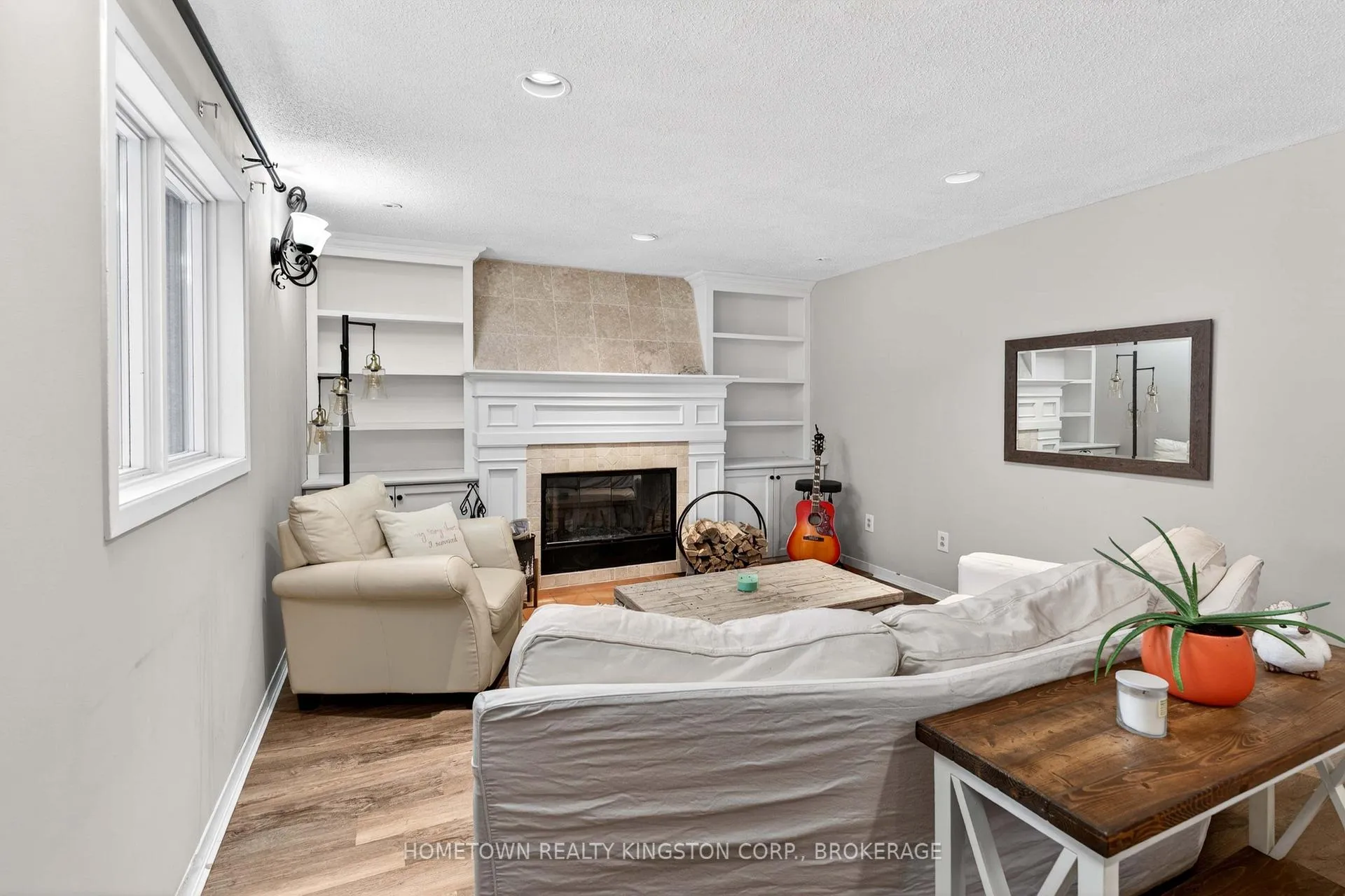 Photo 13 of 1103 Cliffside Drive, Frontenac, Frontenac South — HOMEH