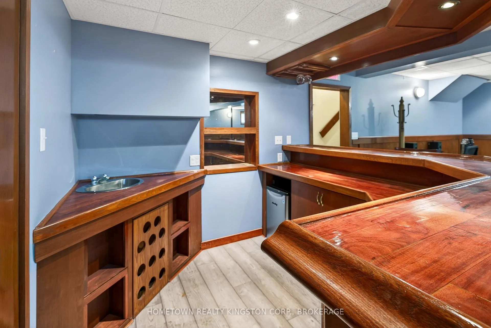 Photo 27 of 1103 Cliffside Drive, Frontenac, Frontenac South — HOMEH