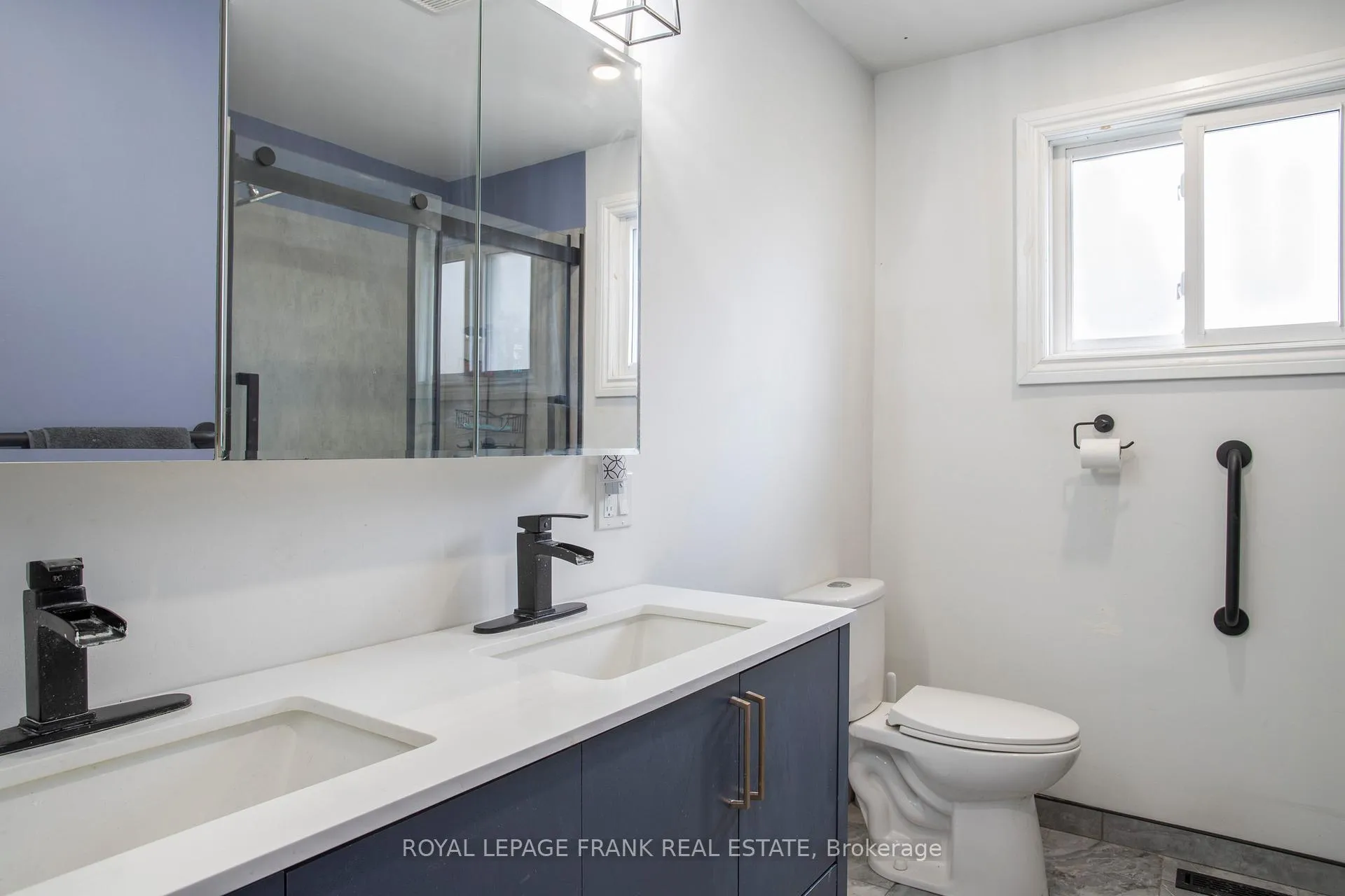 Photo 20 of 87 Cedar Street N, Uxbridge — HOMEH