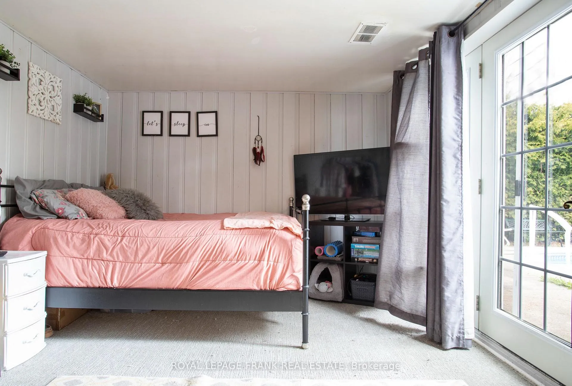Photo 24 of 87 Cedar Street N, Uxbridge — HOMEH