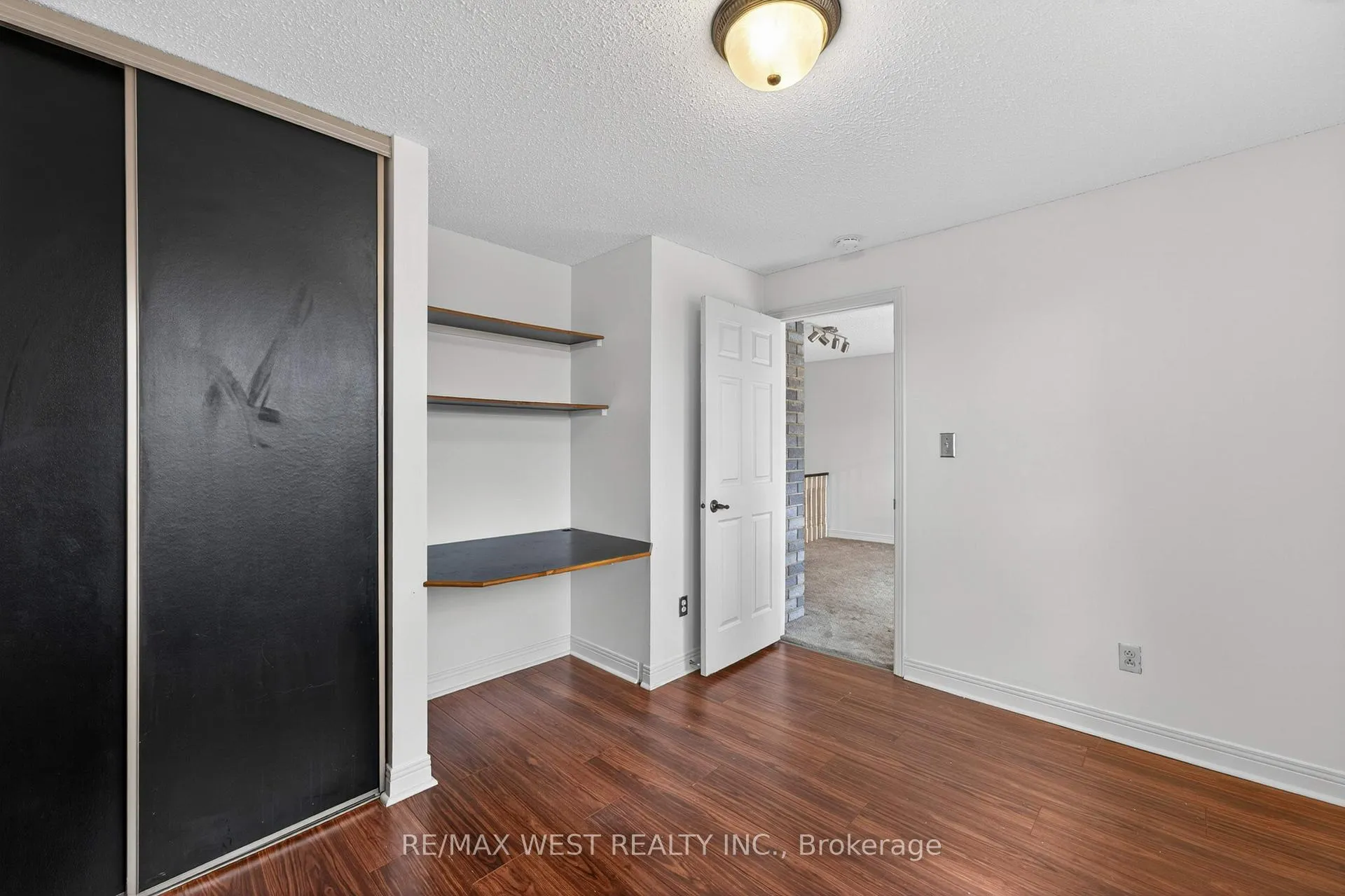 Photo 28 of 937 Alpine Court, Kingston, North of Taylor-Kidd Blvd — HOMEH