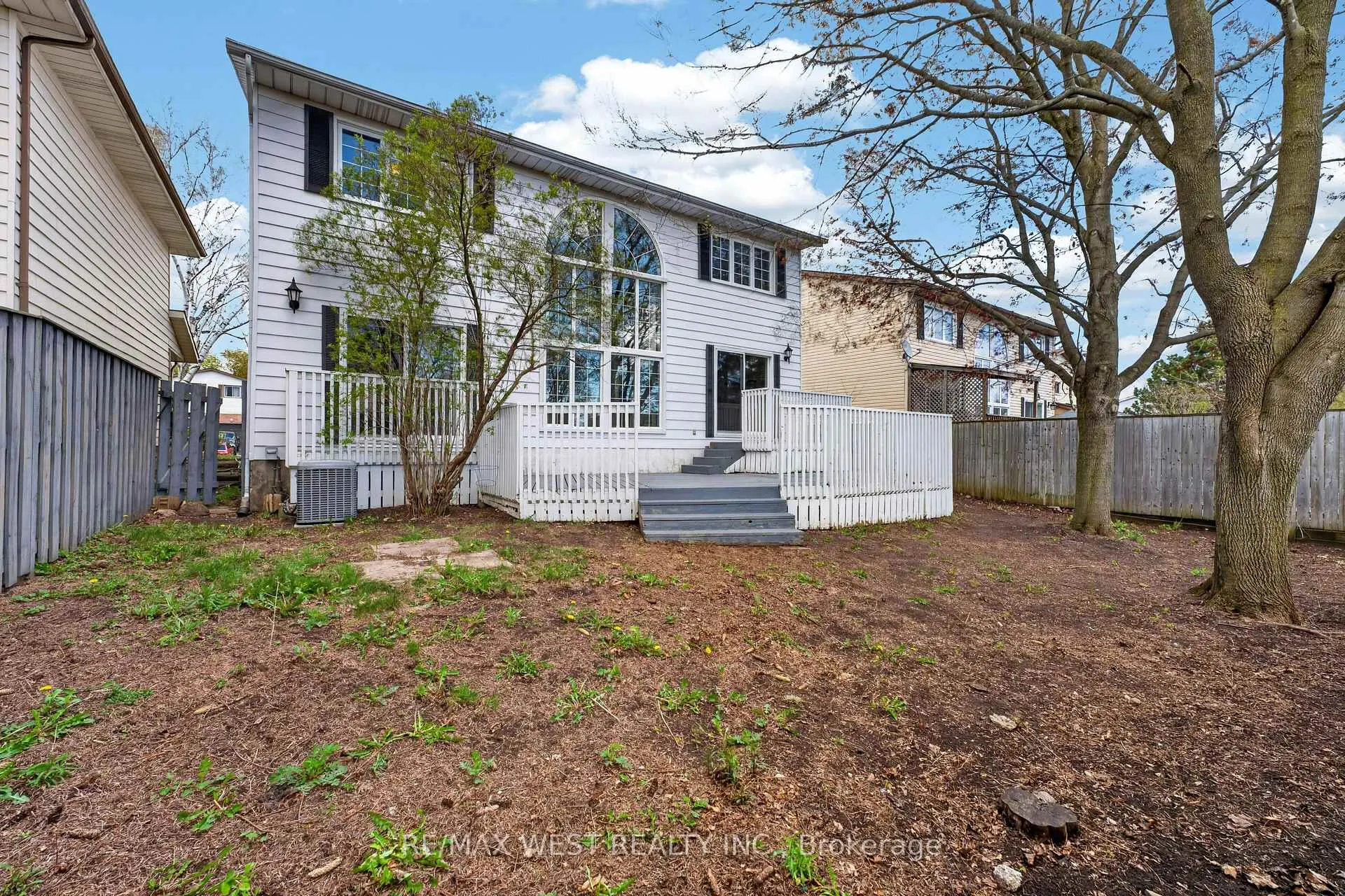 Photo 42 of 937 Alpine Court, Kingston, North of Taylor-Kidd Blvd — HOMEH