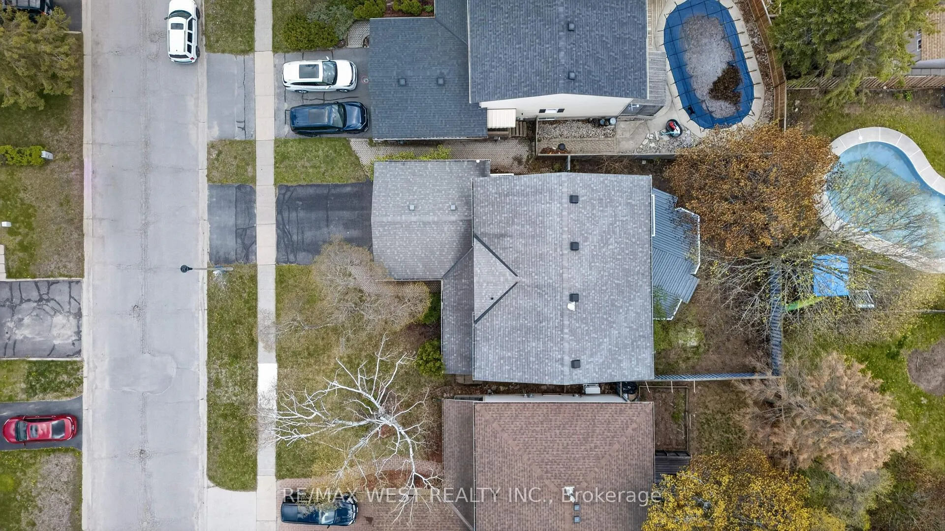 Photo 44 of 937 Alpine Court, Kingston, North of Taylor-Kidd Blvd — HOMEH