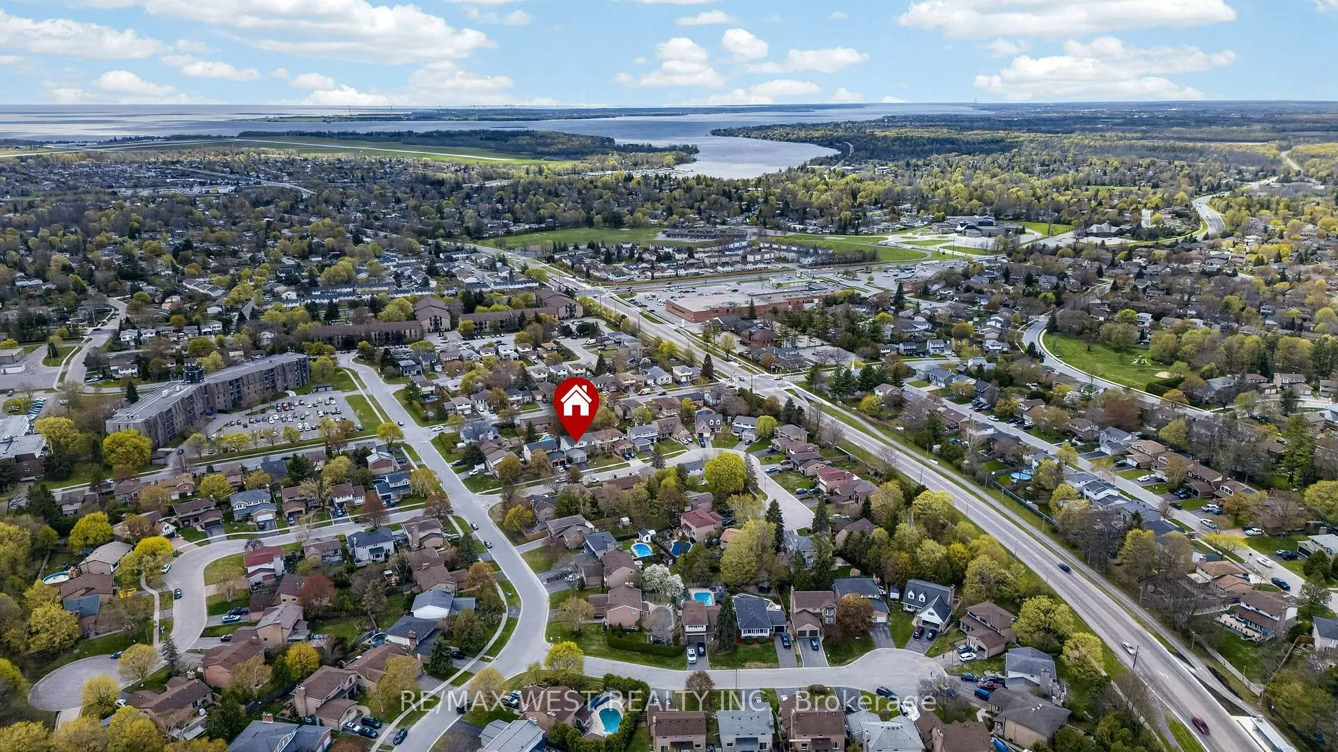 Photo 46 of 937 Alpine Court, Kingston, North of Taylor-Kidd Blvd — HOMEH