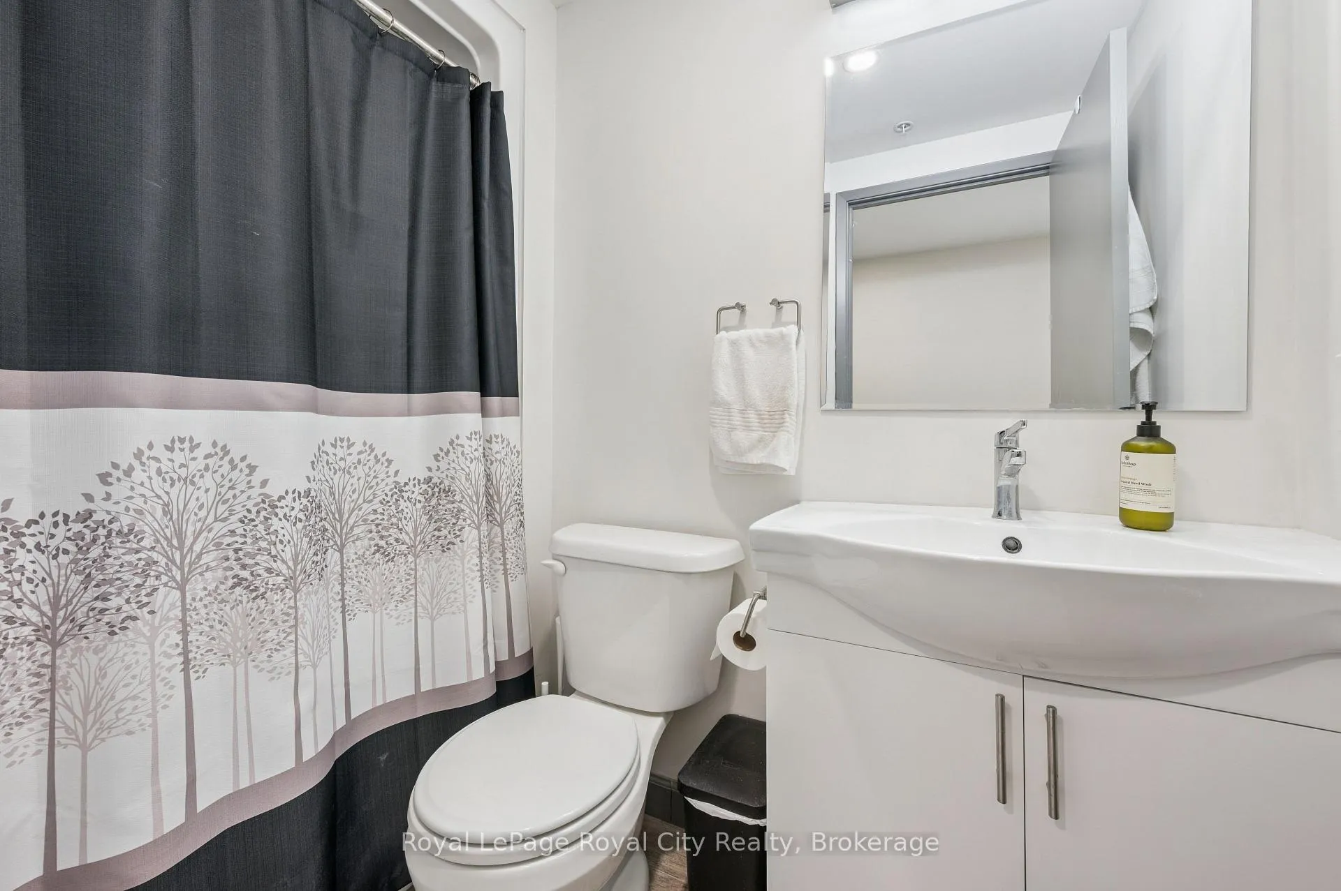 Photo 14 of Unit 186, 258A Sunview Street, Waterloo, Beechwood/University — HOMEH