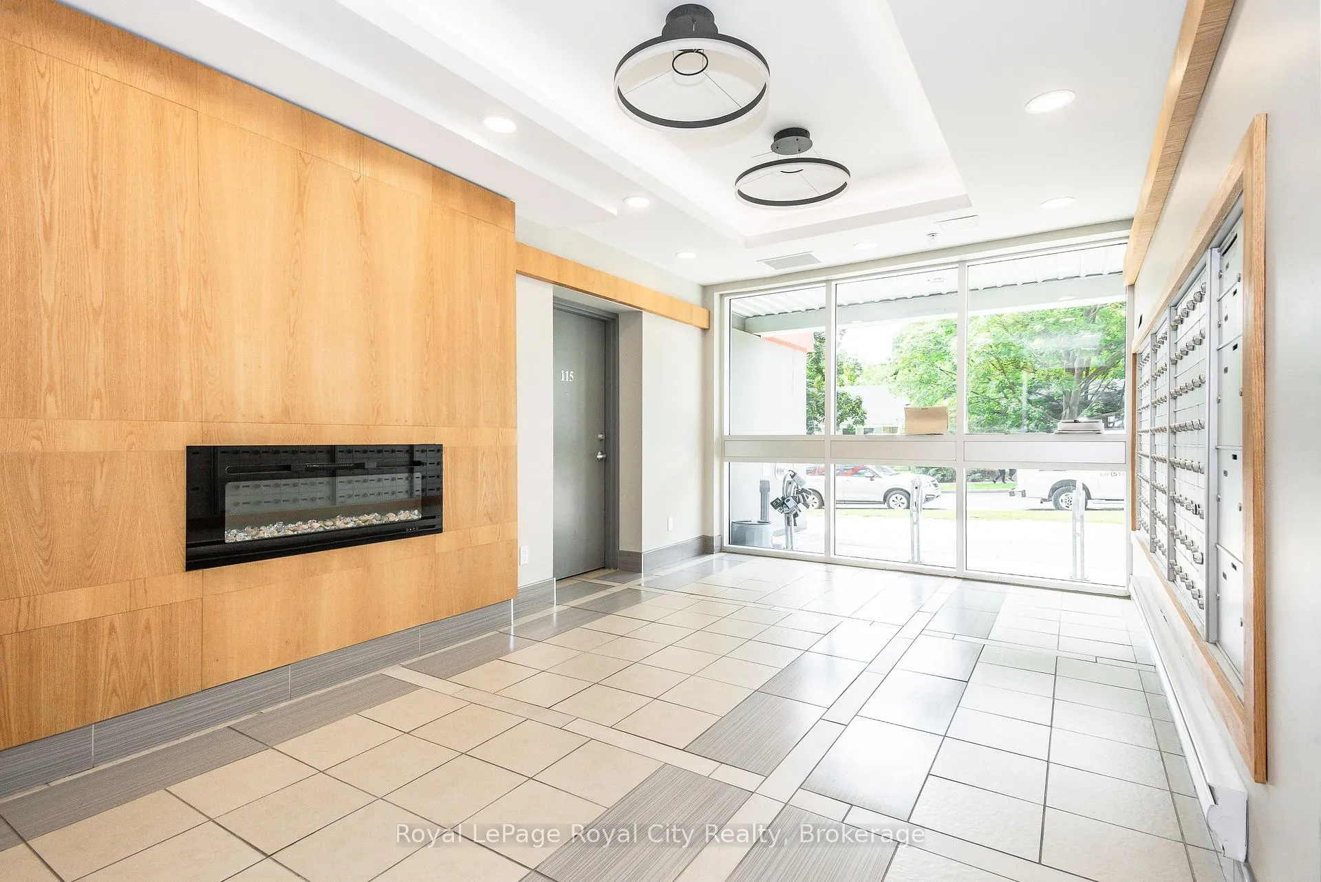 Photo 19 of Unit 186, 258A Sunview Street, Waterloo, Beechwood/University — HOMEH