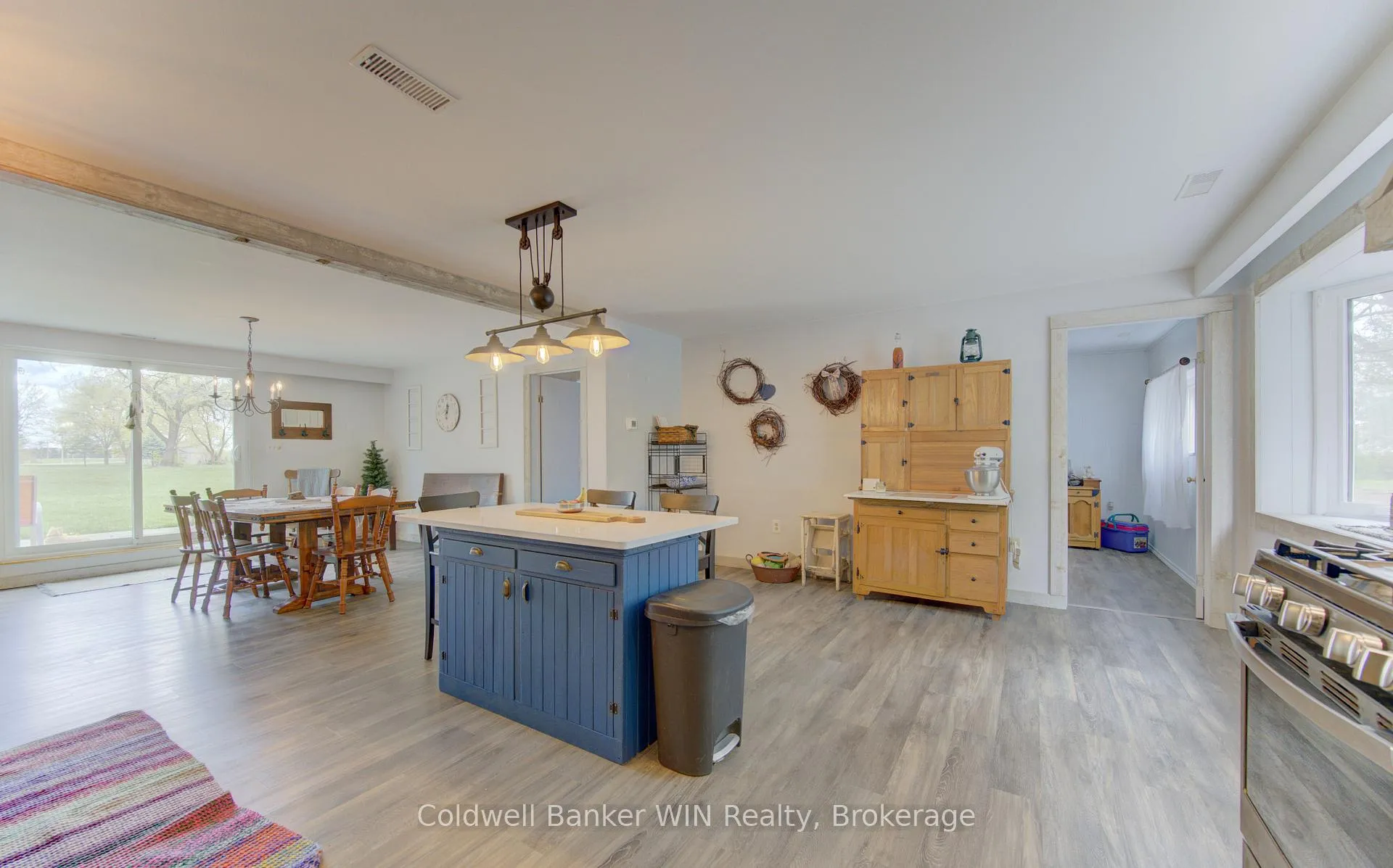 Photo 23 of 186 Mcfarlin Drive, West Grey — HOMEH