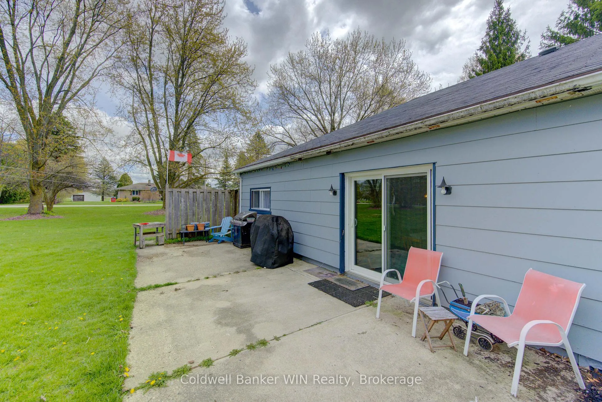 Photo 30 of 186 Mcfarlin Drive, West Grey — HOMEH