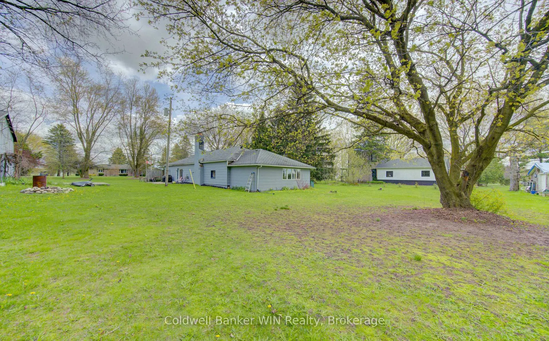 Photo 47 of 186 Mcfarlin Drive, West Grey — HOMEH