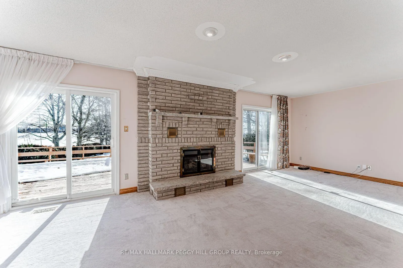 Photo 8 of 395 Collins Drive, Orillia — HOMEH