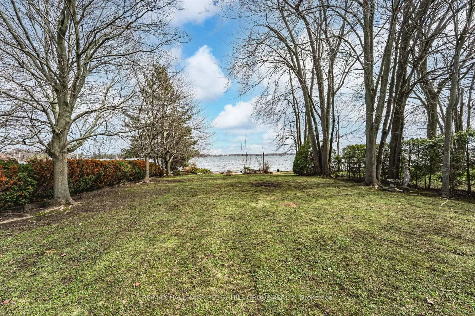 Photo 20 of 395 Collins Drive, Orillia — HOMEH