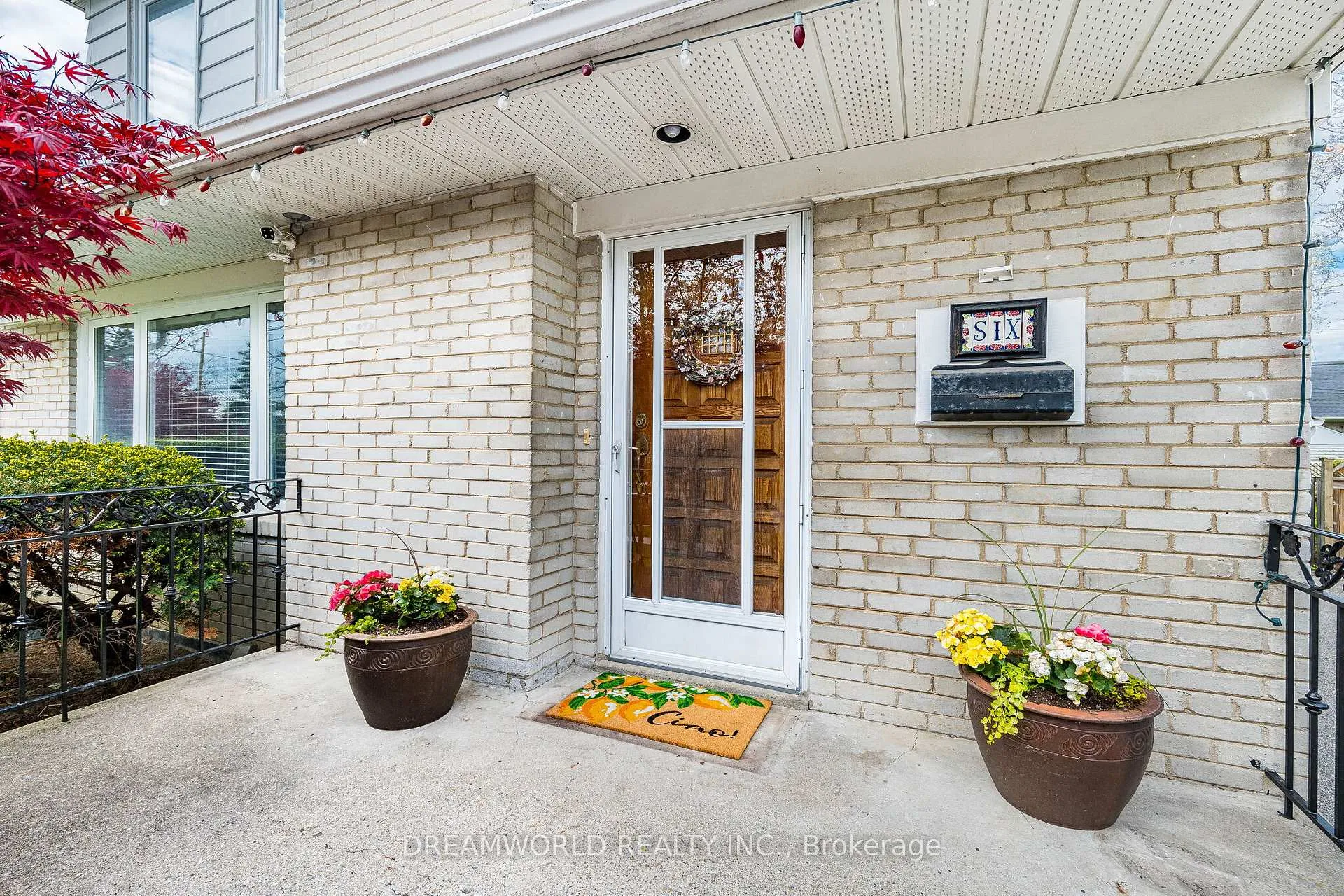 Photo 4 of 6 Esmond Crescent, Etobicoke, Elms-Old Rexdale — HOMEH