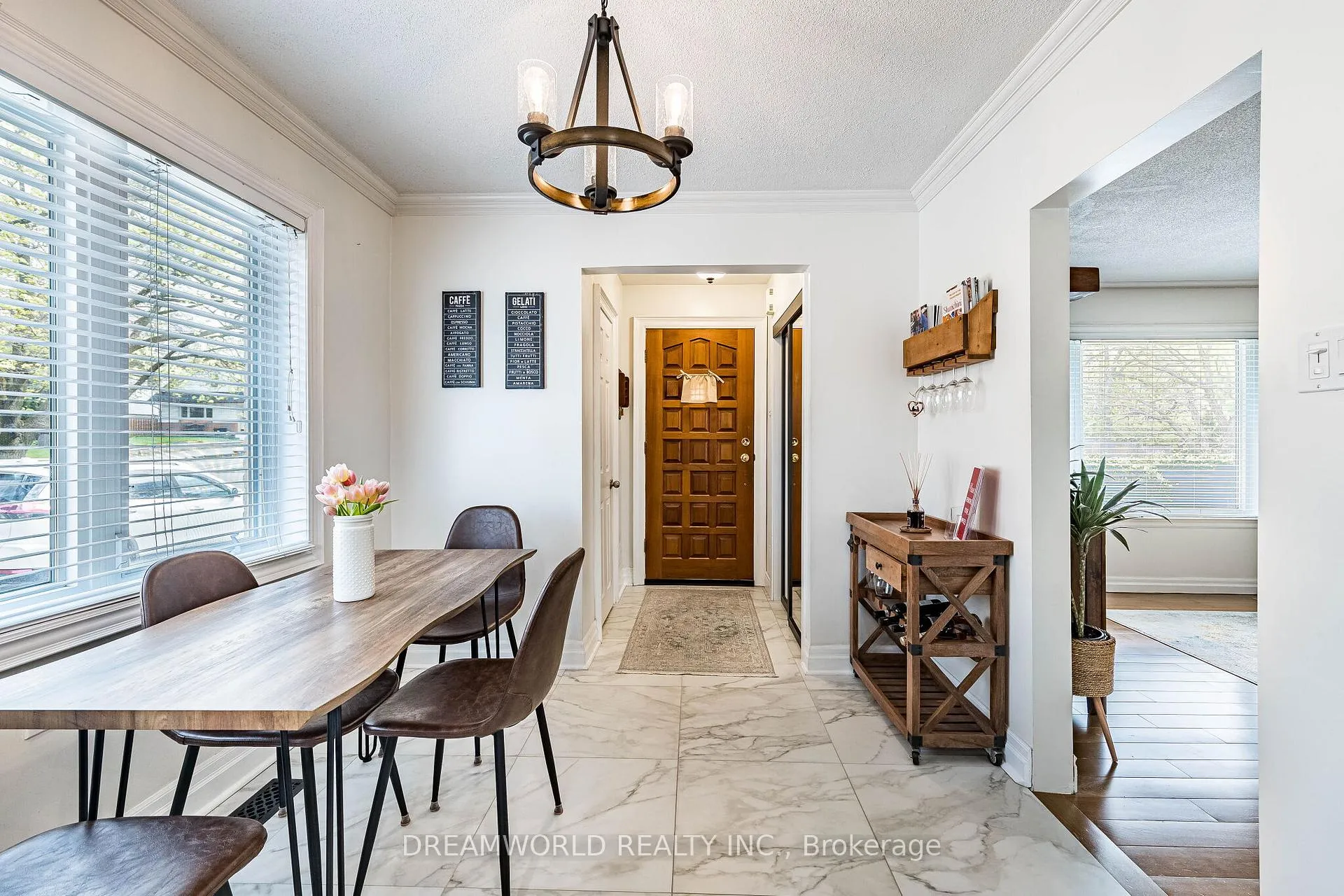 Photo 9 of 6 Esmond Crescent, Etobicoke, Elms-Old Rexdale — HOMEH