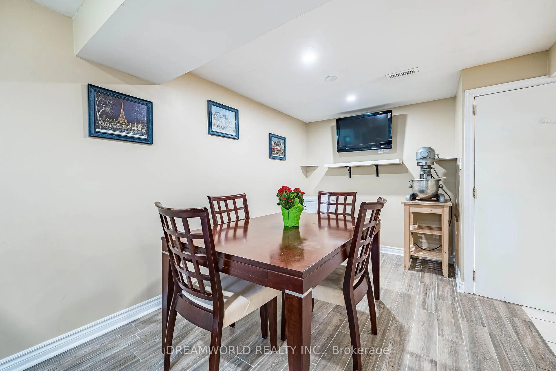 Photo 37 of 6 Esmond Crescent, Etobicoke, Elms-Old Rexdale — HOMEH
