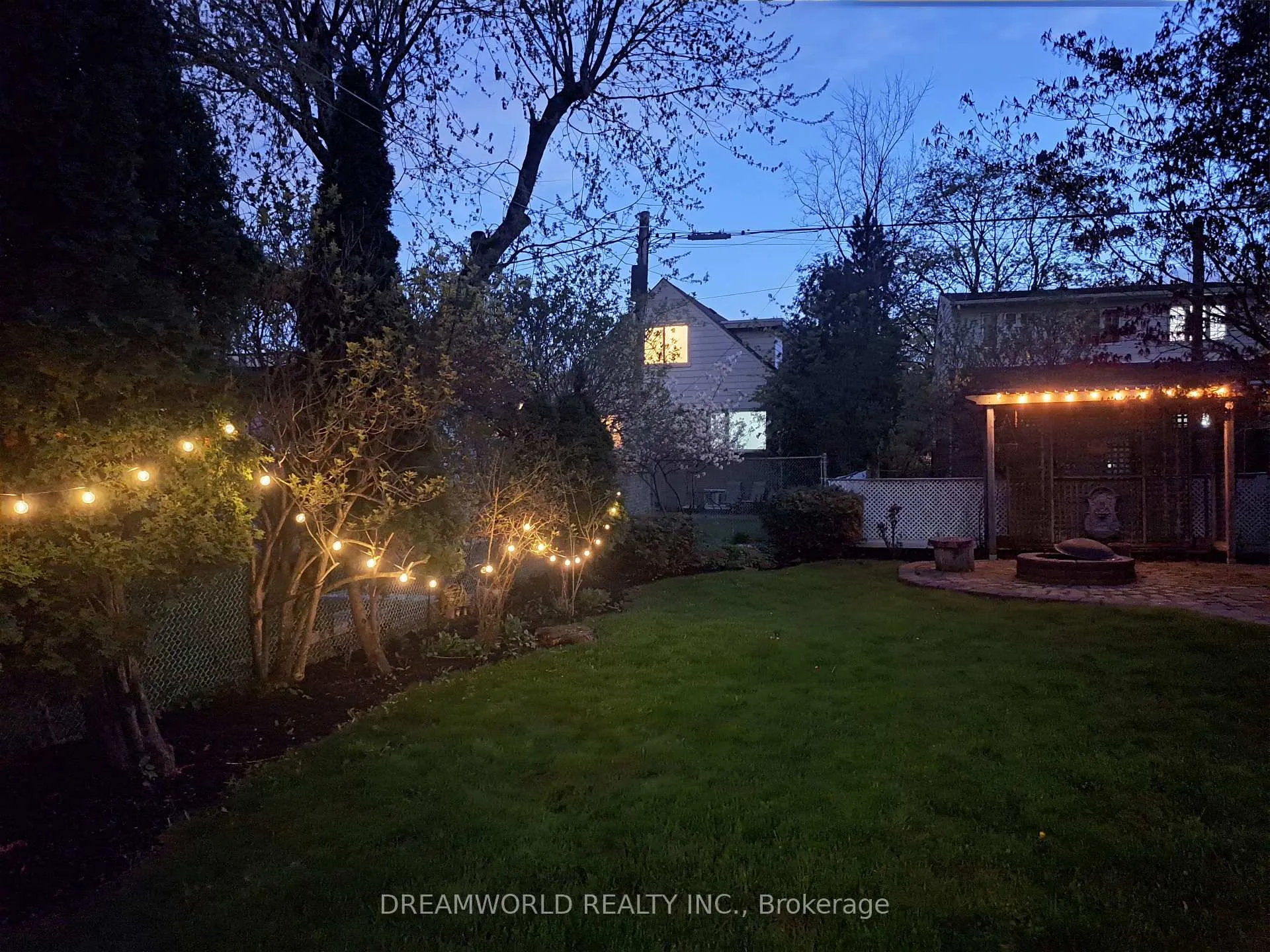 Photo 49 of 6 Esmond Crescent, Etobicoke, Elms-Old Rexdale — HOMEH